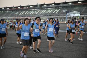 BIB: 52426, 52738, 5150
                            <button type="button" onclick="openModal(10465282)" class="btn btn-primary btn-sm float-right btn-popup" data-toggle="modal" data-target=".modal-high-quality">
                        <i class="fas fa-shopping-cart"></i> Add to Cart
                    </button>
                                            <button type="button" onclick="isThisMe(10465282, true)" class="btn btn-success btn-sm float-right btn-popup btn-isme hidden" data-toggle="tooltip" data-placement="bottom" title="นี่คือรูปของคุณใช่ไหม คลิกที่นี่เพื่อเอาเข้าอัลบั้ม">
                        <i class="fas fa-plus"></i> Add to album
                    </button>
                    <button type="button" onclick="isThisMe(10465282, false)" class="btn btn-warning btn-sm float-right btn-popup btn-isnotme hidden">
                        <i class="fas fa-ban"></i> Remove from album
                    </button>